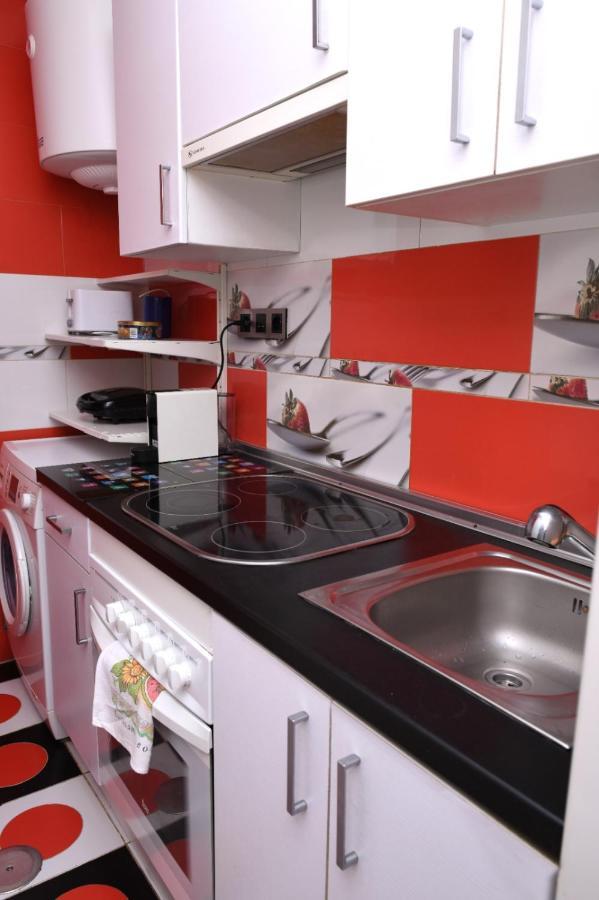 Departamentos C&G Apartment Madrid Bagian luar foto