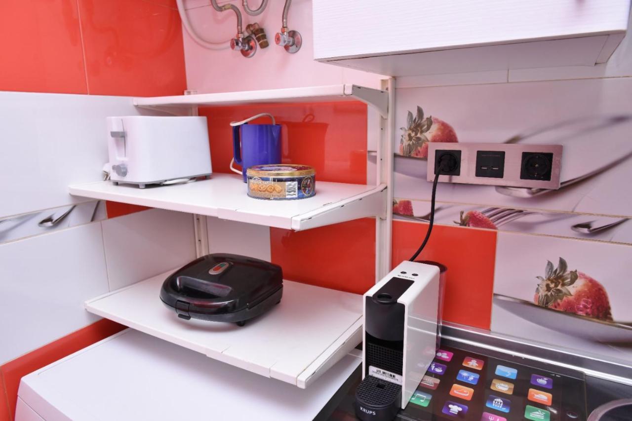 Departamentos C&G Apartment Madrid Bagian luar foto
